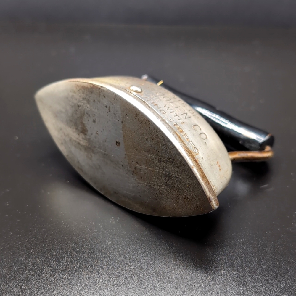 Antique Ditmer Woolen Mills Sad Iron Pin Cushion - Picture 7 of 7